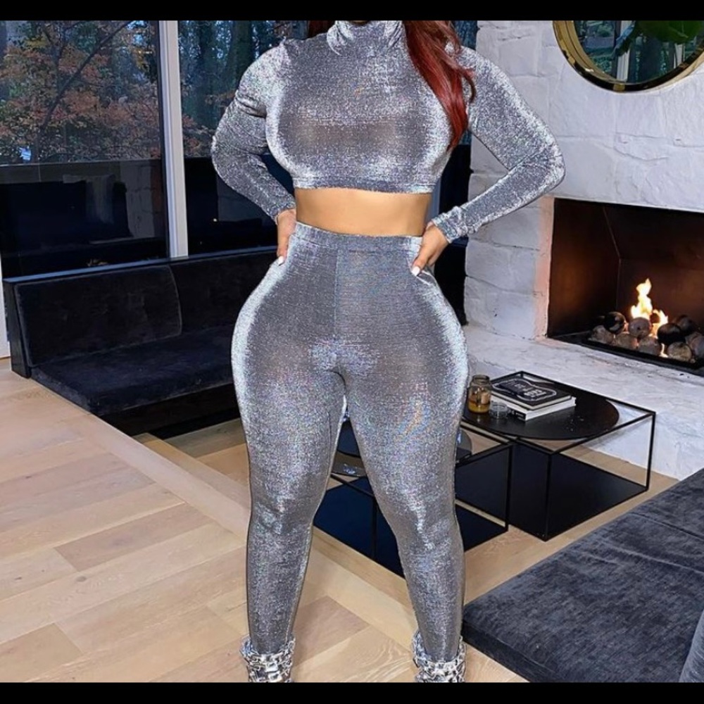 2 piece set